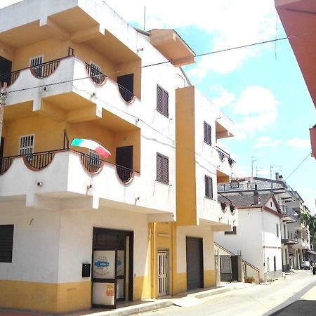 Hotel Celestina Вилапиана Екстериор снимка