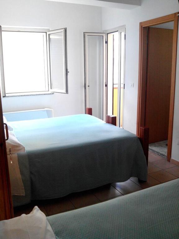 Hotel Celestina Вилапиана Стая снимка