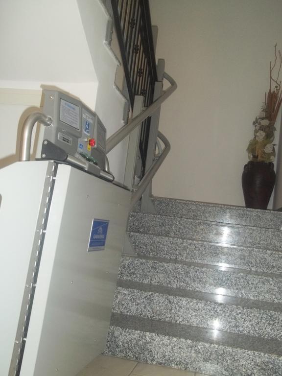 Hotel Celestina Вилапиана Екстериор снимка